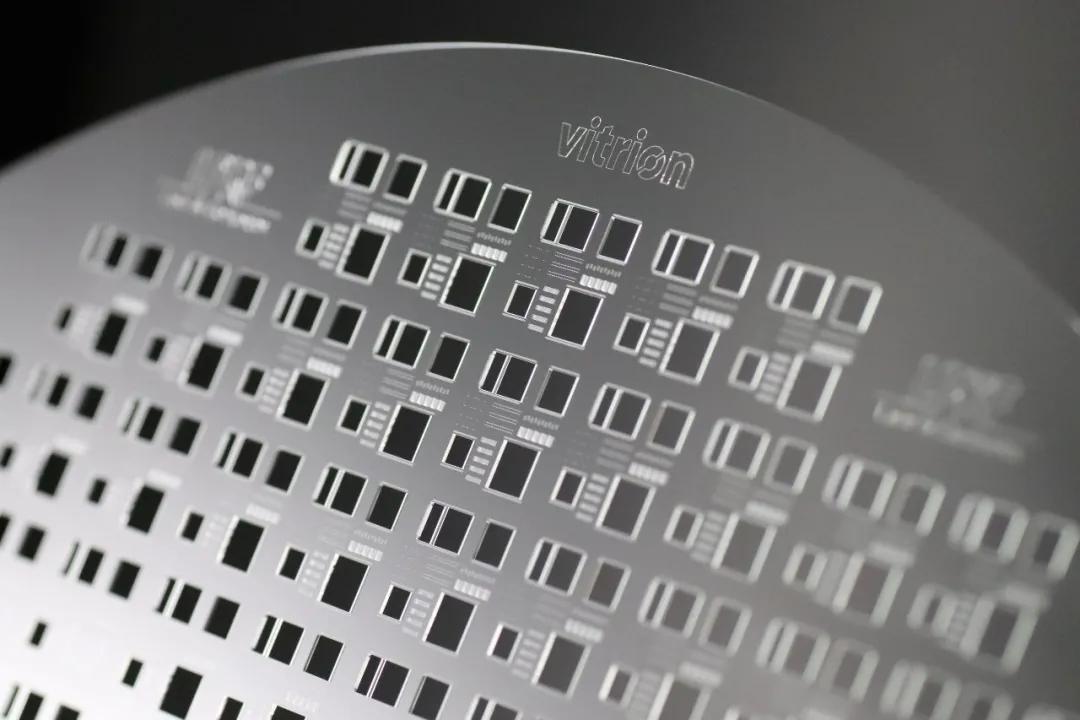 lpkflide激光诱导深度蚀刻技术已成功用于半导体行业玻璃晶圆量产
